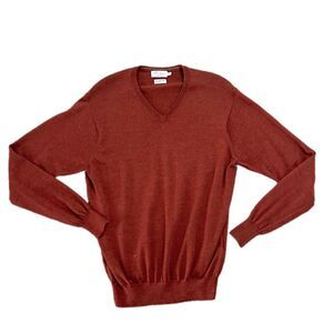 Peter Millar wool & silk  Rust V-Neck Sweater size L
